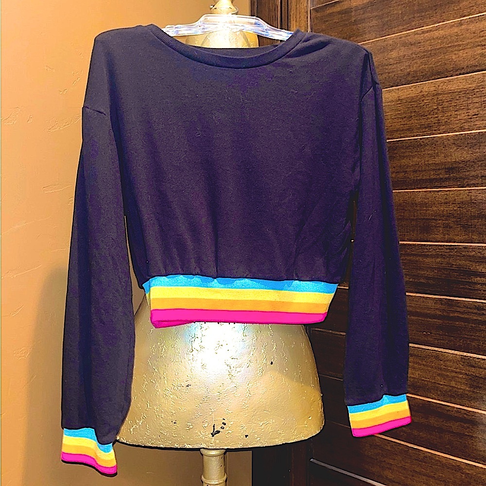 Forever 21 Cropped sweatshirt with rainbow cuffs /hem